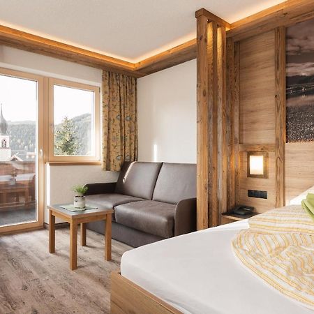 Hotel Appartement Platzergasse ฟิสส์ ภายนอก รูปภาพ