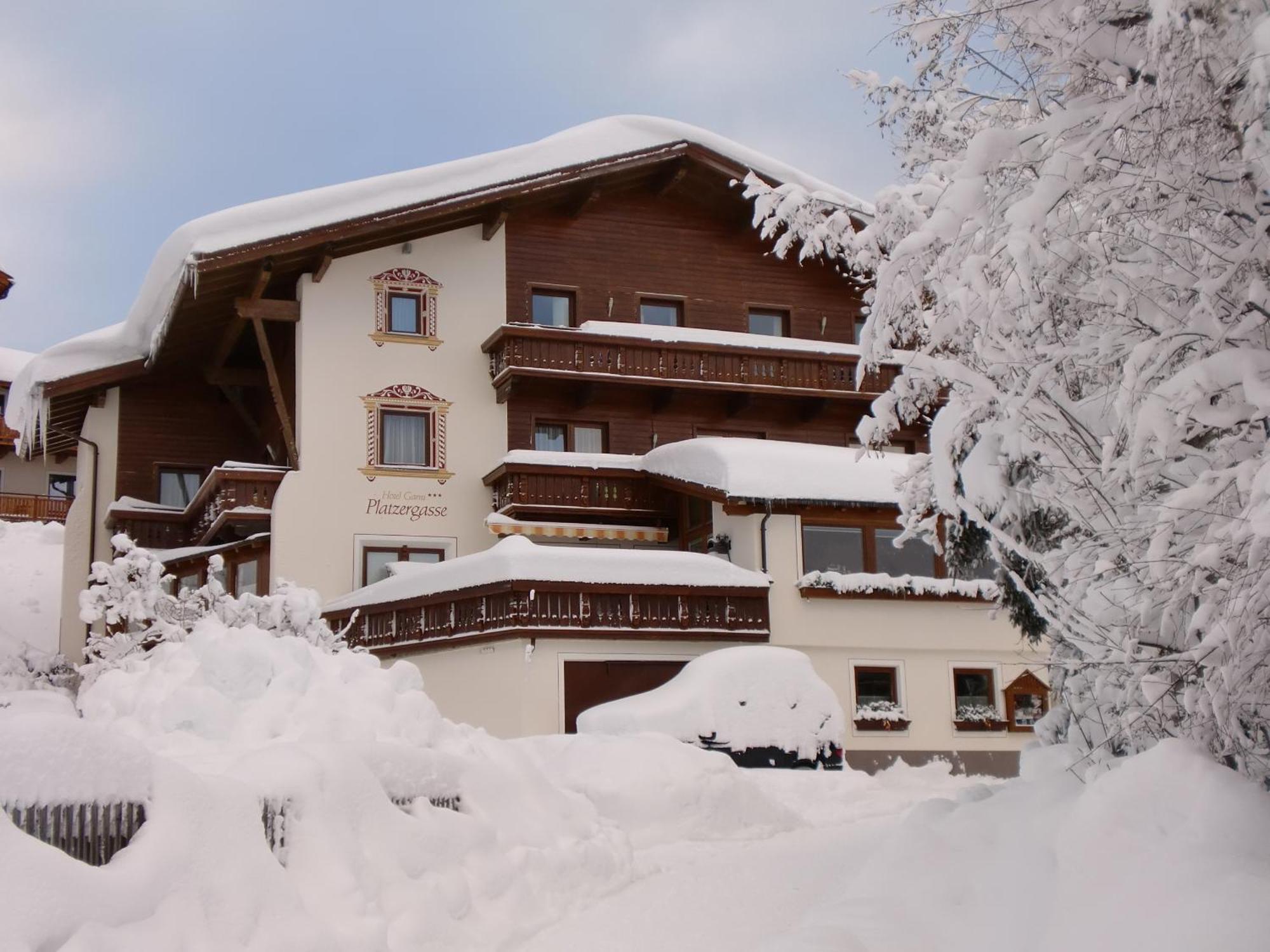 Hotel Appartement Platzergasse ฟิสส์ ภายนอก รูปภาพ