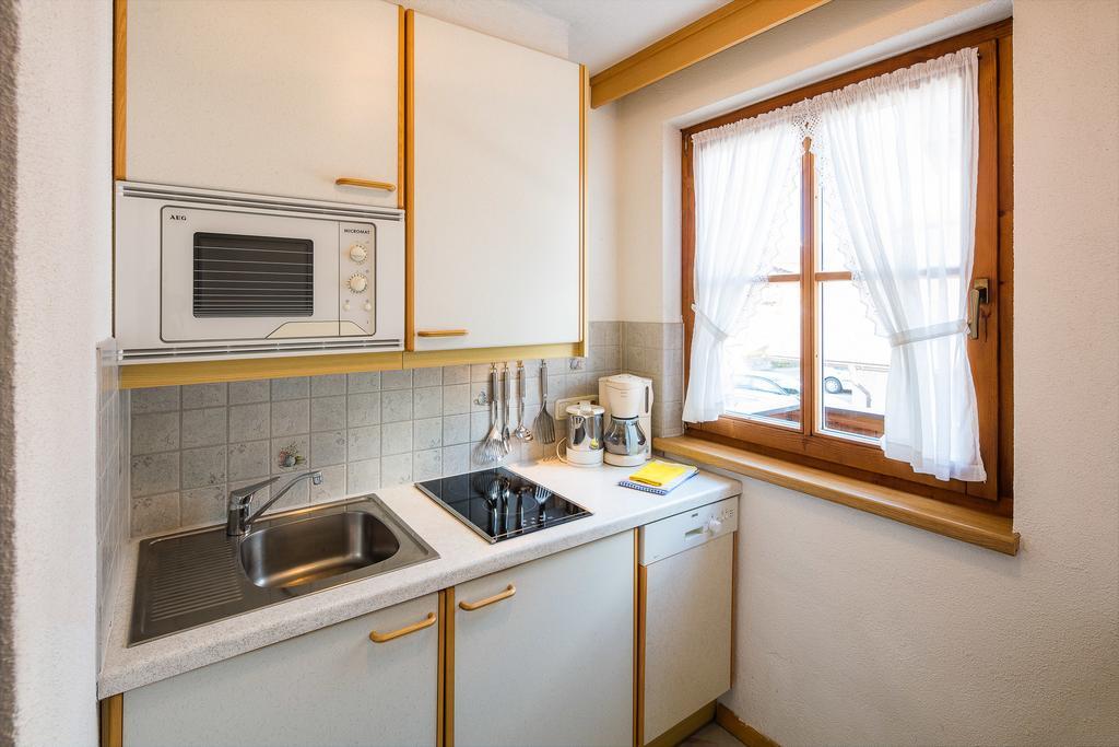 Hotel Appartement Platzergasse ฟิสส์ ภายนอก รูปภาพ